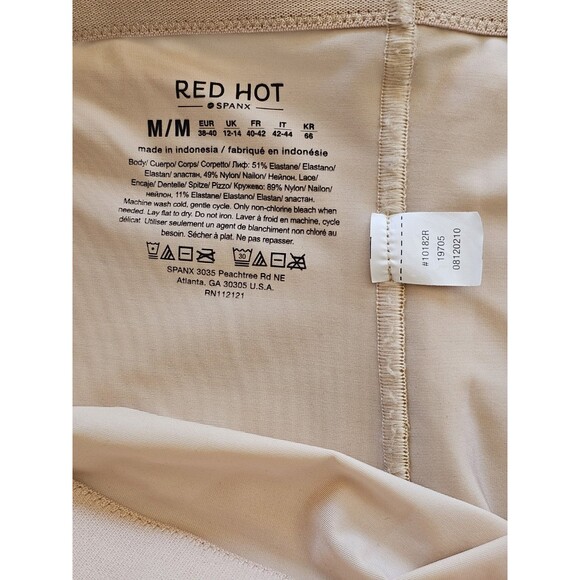 Red Hot Spanx Slip Women's Beige Size Medium - Picture 4 of 4